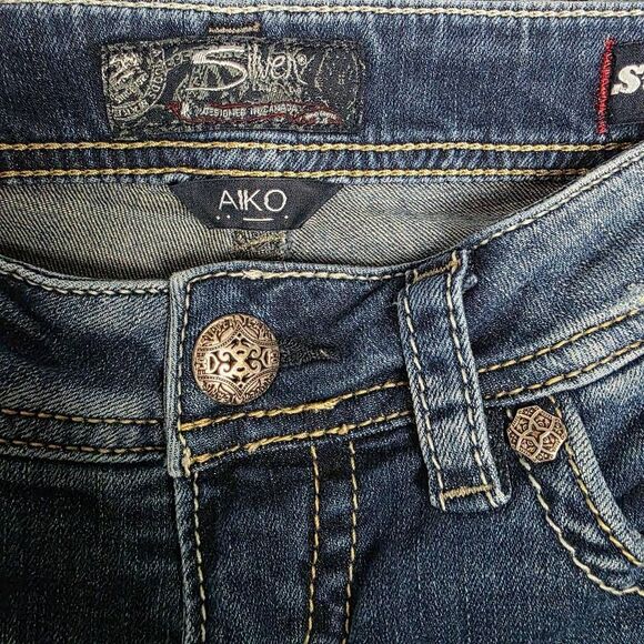 Silver Jeans Aiko Mid Capri W29/L22 Dark Wash Stretch - Picture 5 of 9